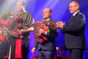 Złote Niedźwiedzie